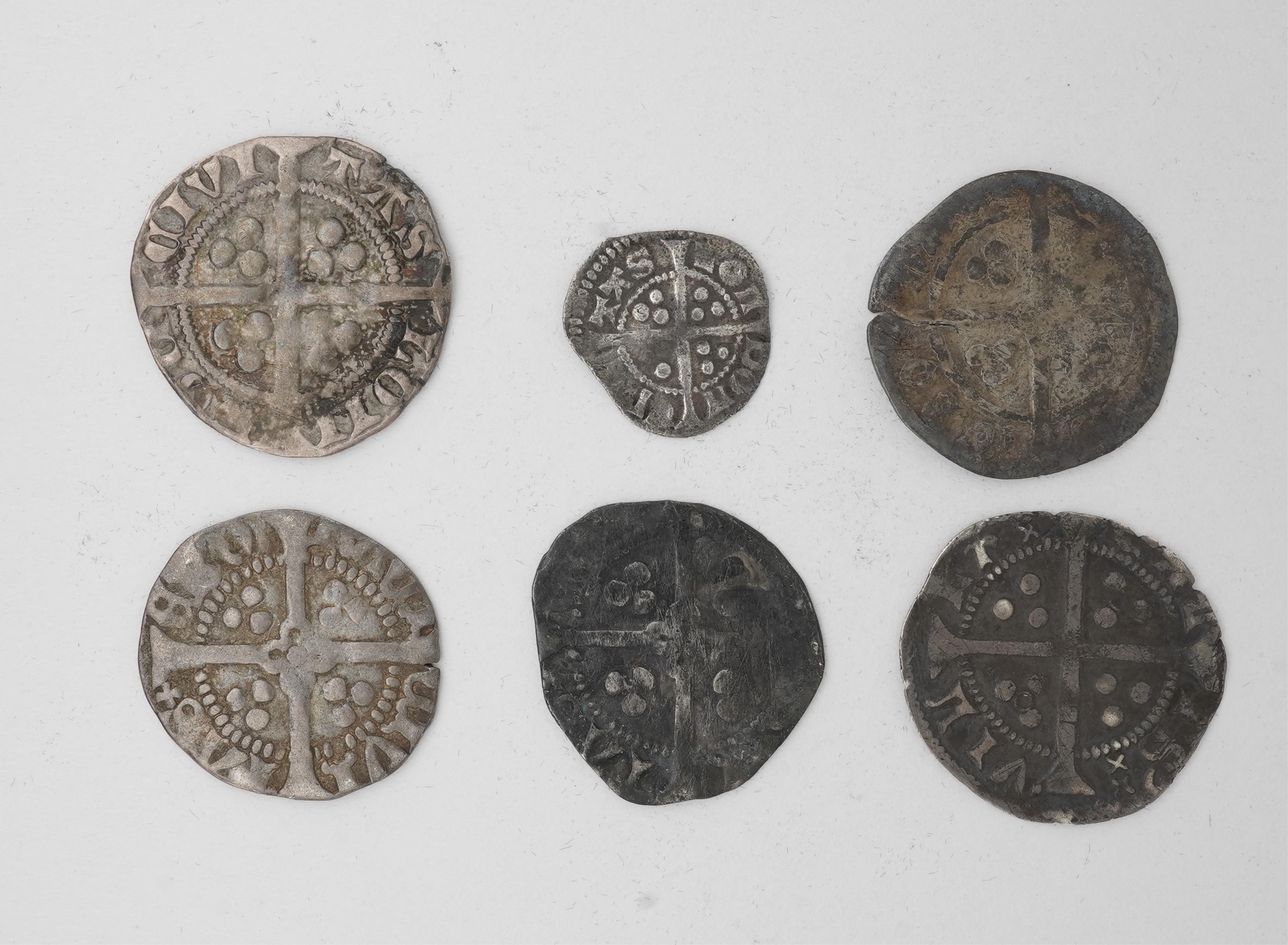 British hammered coins, Plantagenet kings;, Edward III (1327-1377), silver penny, 1.1g, silver farthing, irregular flan, 0.3g, Henry IV (1399-1413), silver penny, light coinage (1412-13), York mint, 0.7g, Henry V (1413-1